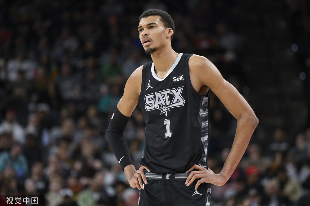 世界波和埃 世界波和埃